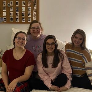 Meet your Posher, Allyson